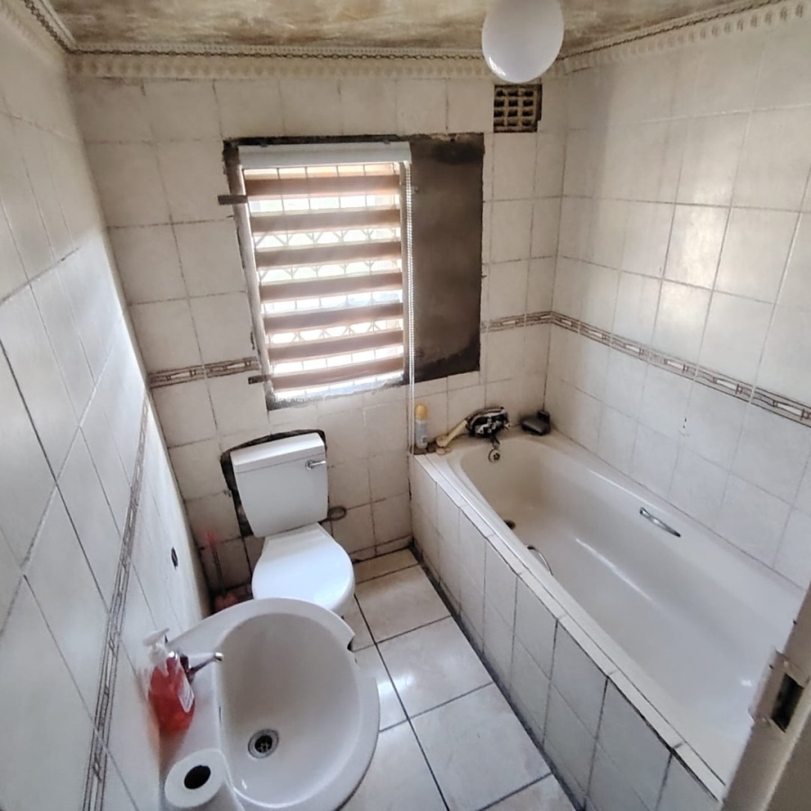 4 Bedroom Property for Sale in Mdantsane Nu 10 Eastern Cape